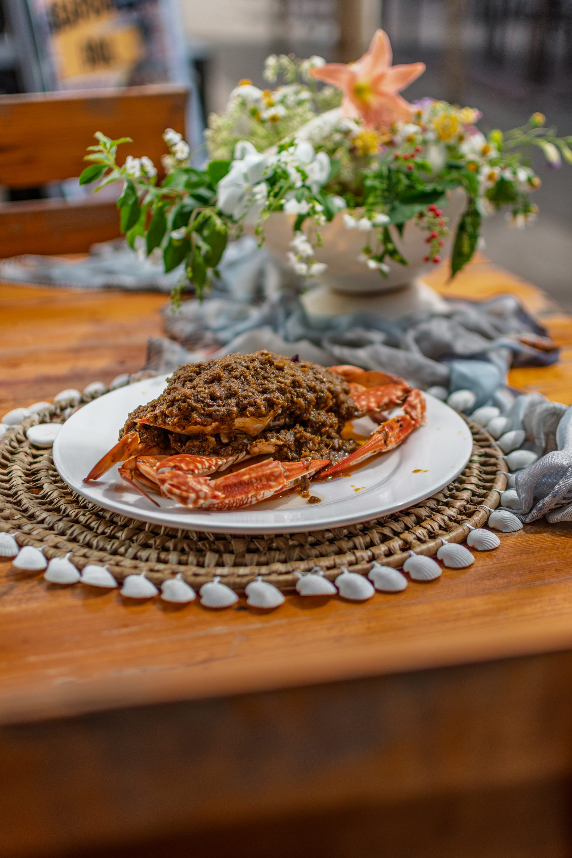 Fresh crab in Isla Gata sauce at Unwind Beach Lounge